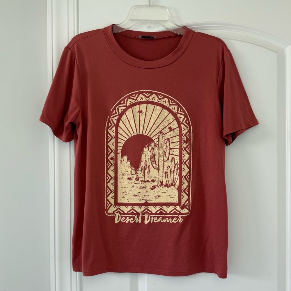 Polagram Rose Graphic Tee